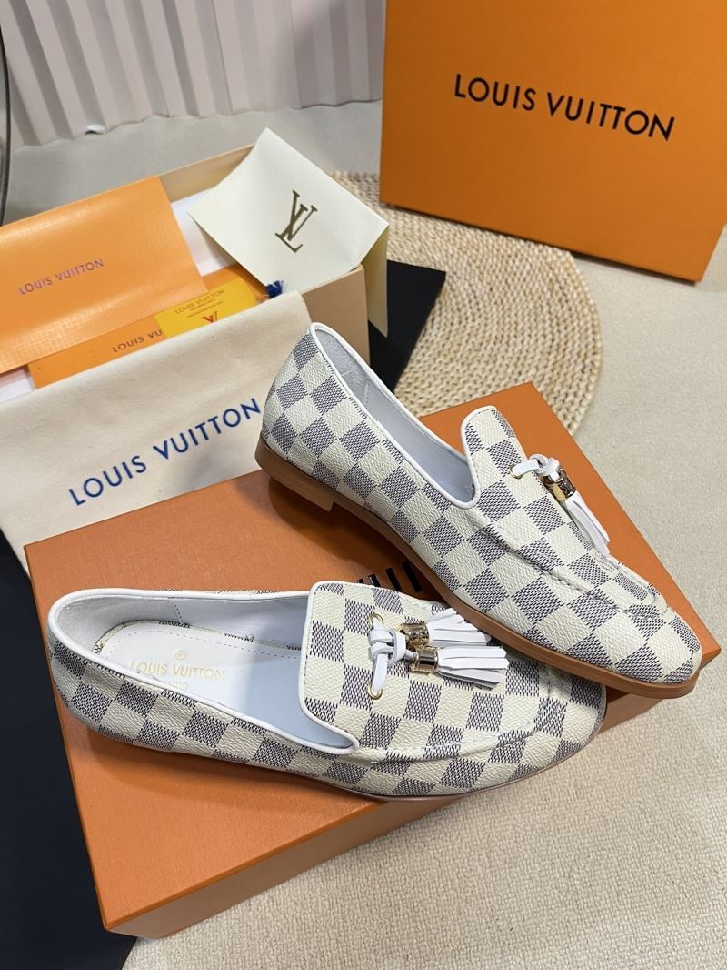 Louis Vuitton Low Shoes